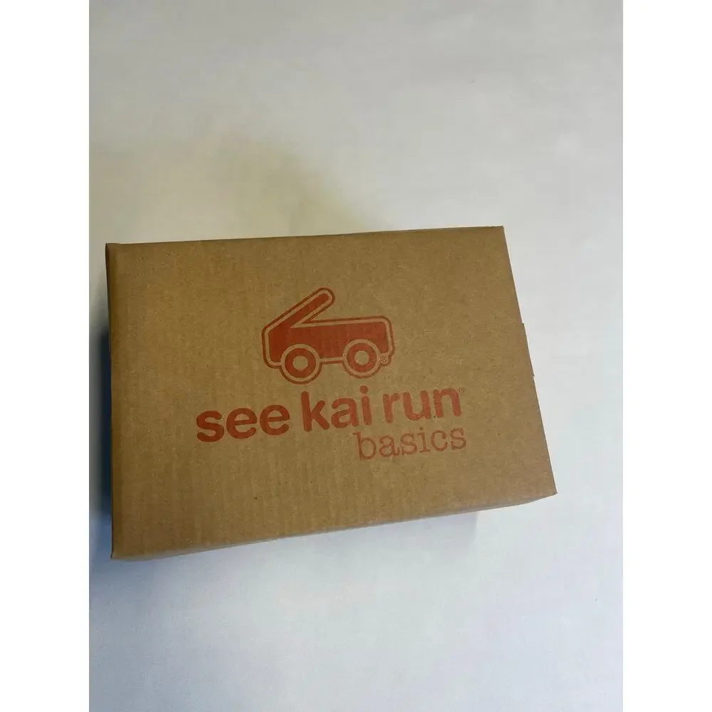 Run Kai Basics Belmont II Gold Shine Toddler Girl Size 7 - Picture 6 of 6